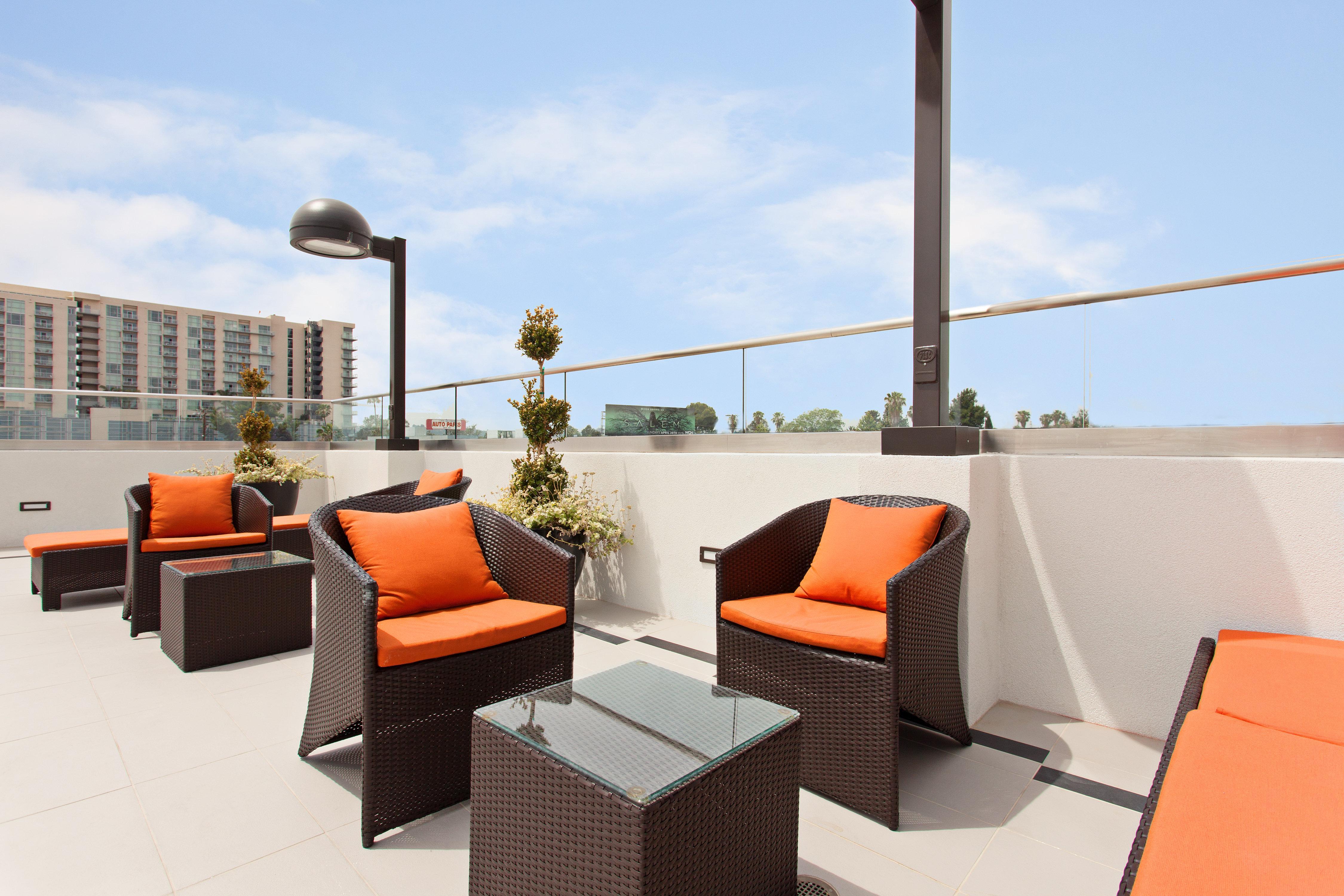 Hampton Inn By Hilton North Hollywood Los Angeles Exterior photo